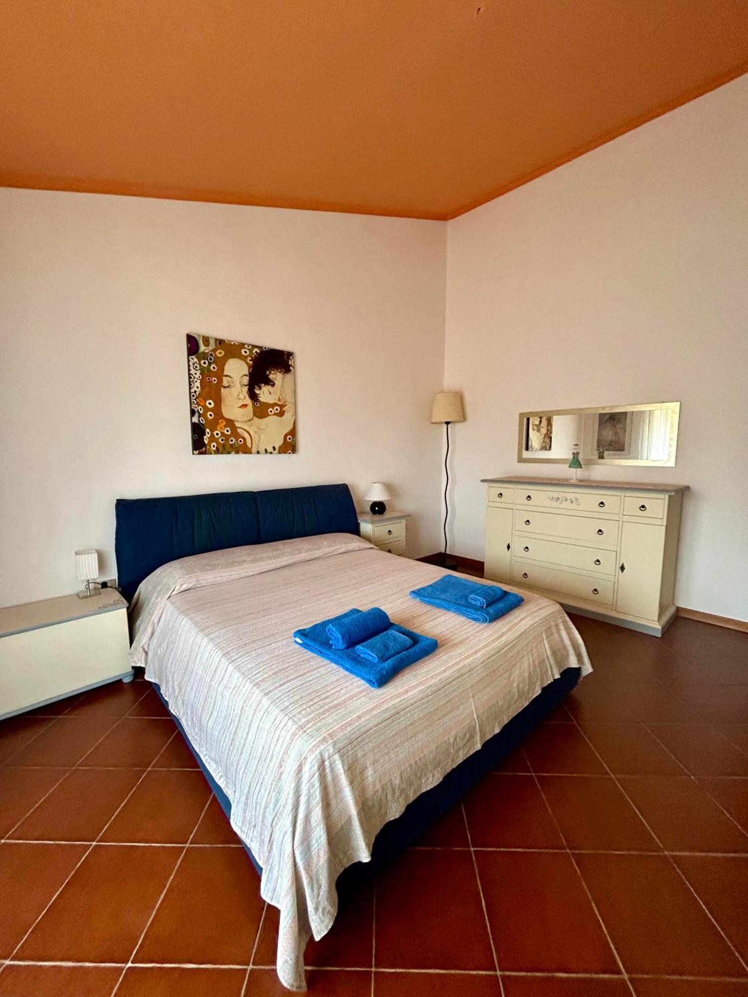 Amazing House 10 Min By Car From The Beach Olbia Dış mekan fotoğraf